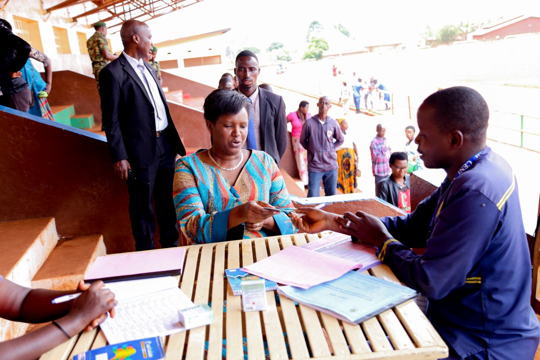 Burundi: Se faire enrôler pour les élections de 2025 est un non seulement un droit aussi un devoir civique à tout Burundais, appel de l’Ombudsman Aimée Laurentine Kanyana